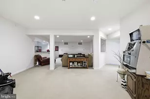 41897 White Mountain Ct, Aldie, VA 20105 - Photo 40