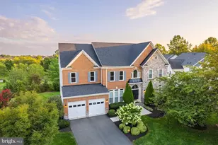 41897 White Mountain Ct, Aldie, VA 20105 - Photo 1