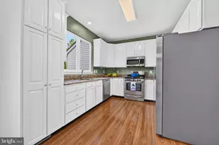 21358 Sawyer Square, Ashburn, VA 20147 - Photo 14