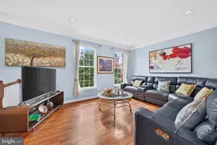 21358 Sawyer Square, Ashburn, VA 20147 - Photo 4