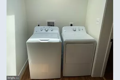 150 N Hatcher Avenue #100, Purcellville, VA 20132 - Photo 14