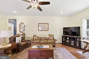 35 Harpers Mill Way, Lovettsville, VA 20180 - Photo 8