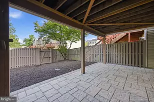 20966 Martingale Square, Sterling, VA 20165 - Photo 26