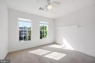 20966 Martingale Square, Sterling, VA 20165 - Photo 20