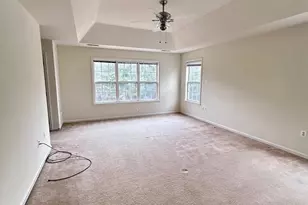 20672 Sutherlin Pl, Sterling, VA 20165 - Photo 10