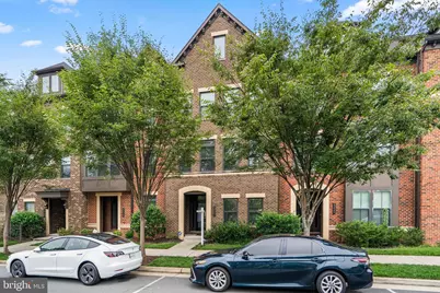 43451 Charitable Street, Ashburn, VA 20148 - Photo 2
