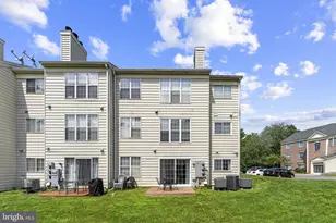 1129 Huntmaster Terrace NE, Leesburg, VA 20176 - Photo 6