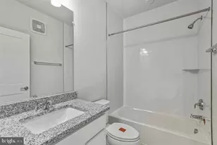 20280 Newfoundland Sq, Ashburn, VA 20147 - Photo 30
