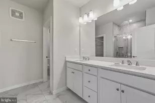 20280 Newfoundland Sq, Ashburn, VA 20147 - Photo 26