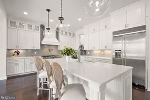 25811 Yellow Birch Ct, Aldie, VA 20105 - Photo 10