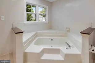 1 Byron Ct, Sterling, VA 20165 - Photo 26