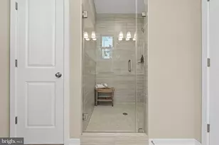 19763 Sepia Sq, Ashburn, VA 20147 - Photo 10