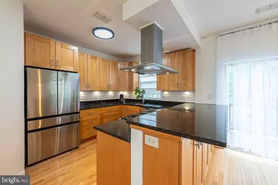 21775 Bancroft Court, Ashburn, VA 20147 - Photo 10