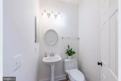 21775 Bancroft Court, Ashburn, VA 20147 - Photo 16