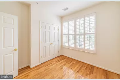 21775 Bancroft Court, Ashburn, VA 20147 - Photo 14