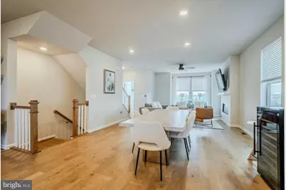 813 Sawback Square NE, Leesburg, VA 20176 - Photo 16