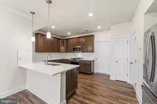 43347 Goshen Run Sq, Ashburn, VA 20148 - Photo 8