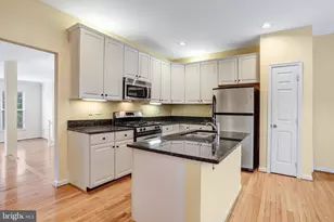 20913 Sandstone Square, Sterling, VA 20165 - Photo 16