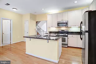 20913 Sandstone Square, Sterling, VA 20165 - Photo 14