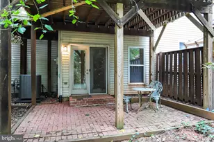 20913 Sandstone Square, Sterling, VA 20165 - Photo 46