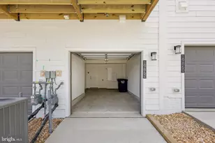 19862 Lavender Dust Sq, Ashburn, VA 20147 - Photo 6