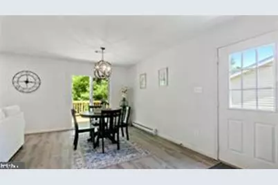 305 S Lincoln Avenue, Sterling, VA 20164 - Photo 12