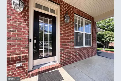 22827 Oakgrove Road, Sterling, VA 20166 - Photo 2