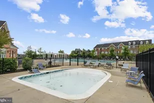 23255 Milltown Knoll Square, Ashburn, VA 20148 - Photo 2