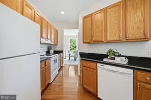 20901 Cosworth Terrace, Sterling, VA 20165 - Photo 14