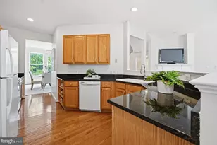20901 Cosworth Terrace, Sterling, VA 20165 - Photo 16
