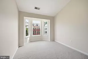 20901 Cosworth Terrace, Sterling, VA 20165 - Photo 26