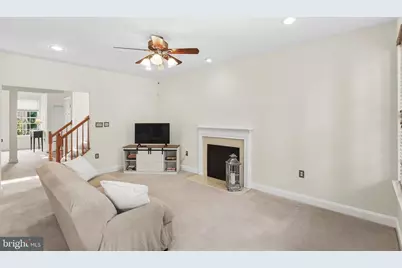 401 Leeds Ridge Court, Purcellville, VA 20132 - Photo 16