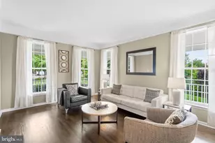 42673 Silverthorne Ct, Broadlands, VA 20148 - Photo 6