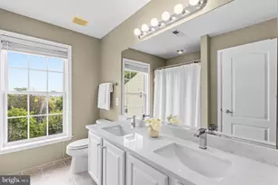 42673 Silverthorne Ct, Broadlands, VA 20148 - Photo 34