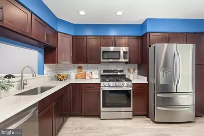 20049 Crew Square, Ashburn, VA 20147 - Photo 2