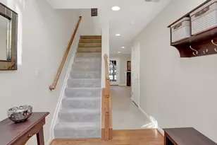 21040 Tioga Terrace, Ashburn, VA 20147 - Photo 4