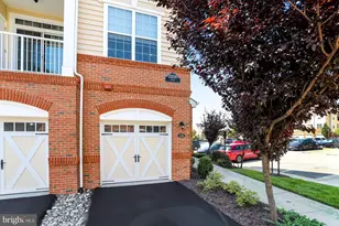 23230 Milltown Knoll Square, Ashburn, VA 20148 - Photo 24