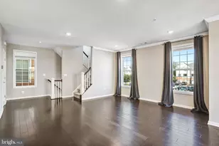 23230 Milltown Knoll Square, Ashburn, VA 20148 - Photo 8