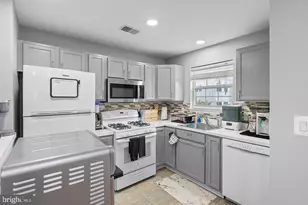 645 Constellation Square SE, Leesburg, VA 20175 - Photo 6