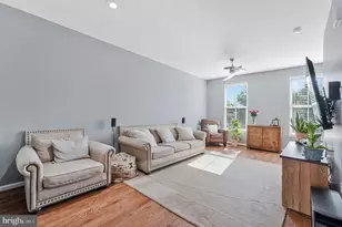 24977 Coats Square, Aldie, VA 20105 - Photo 16