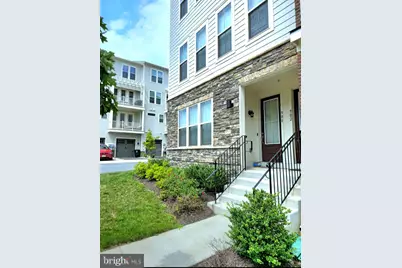 902 California Drive NE, Leesburg, VA 20176 - Photo 1