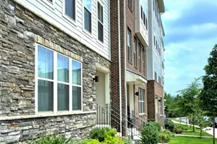 902 California Dr NE, Leesburg, VA 20176 - Photo 4