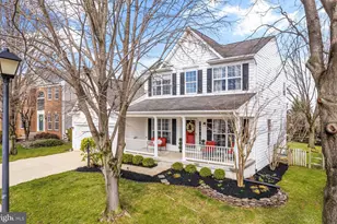 718 Invermere Dr NE, Leesburg, VA 20176 - Photo 1
