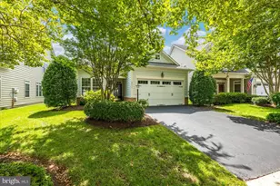 20611 Golden Ridge Dr, Ashburn, VA 20147 - Photo 2