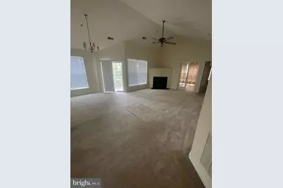 25240 Lake Shore Square #301, Chantilly, VA 20152 - Photo 10