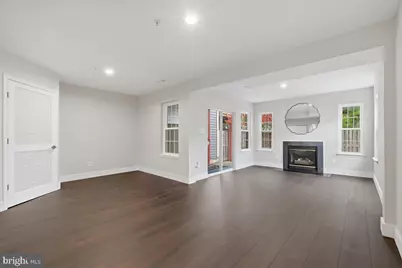 43092 Francis Square, Chantilly, VA 20152 - Photo 8