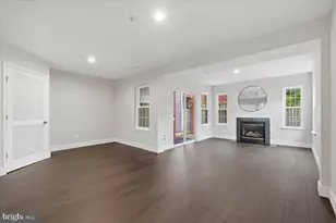 43092 Francis Square, Chantilly, VA 20152 - Photo 8