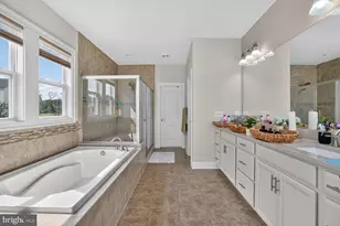 23631 Glenmallie Ct, Aldie, VA 20105 - Photo 22