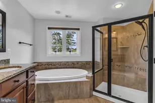 25241 Beach Pl, Chantilly, VA 20152 - Photo 30