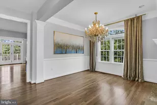 25241 Beach Pl, Chantilly, VA 20152 - Photo 6